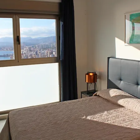 Skyline 34 Amazing With Private Terrace And Sea Views 貝尼多姆